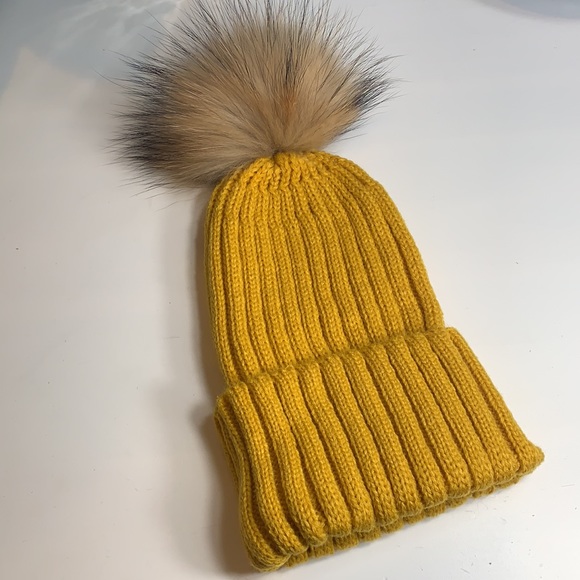 Yellow Knit Beanie with Removable Pom Pom - Picture 4 of 5